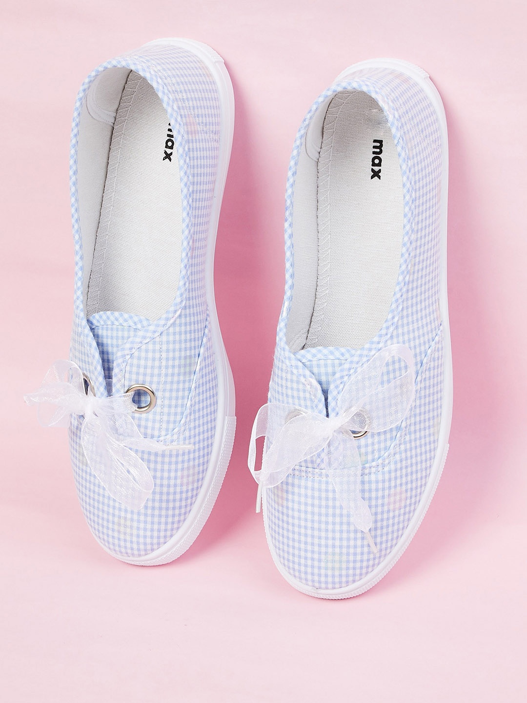 

max Women Blue Printed Slip-On Sneakers