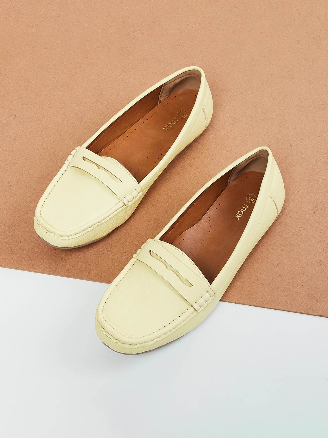 

max Women Yellow Loafers
