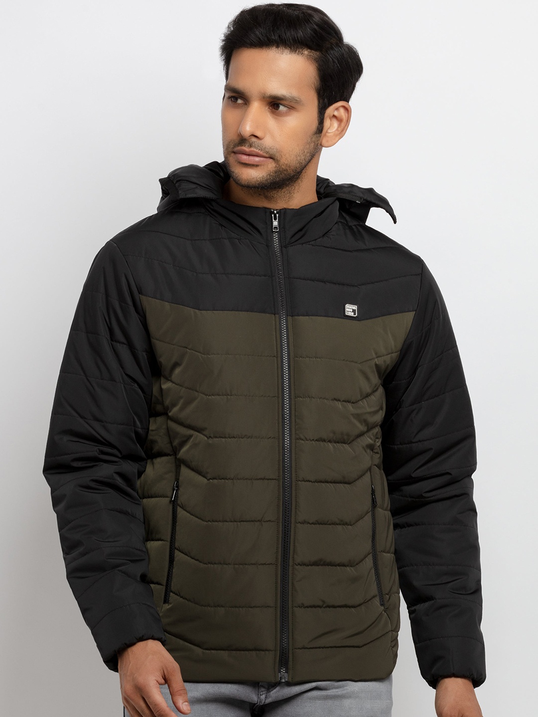 

Status Quo Men Olive Green & Black Colourblocked Padded Jacket