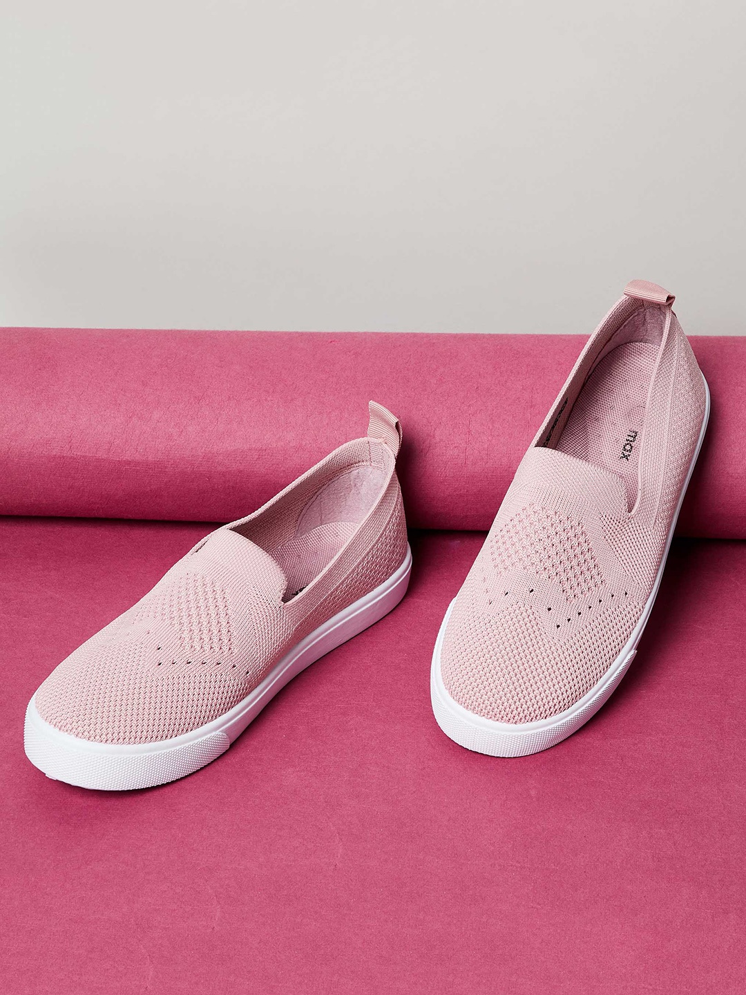 

max Girls Pink Perforations PU Slip-On Sneakers