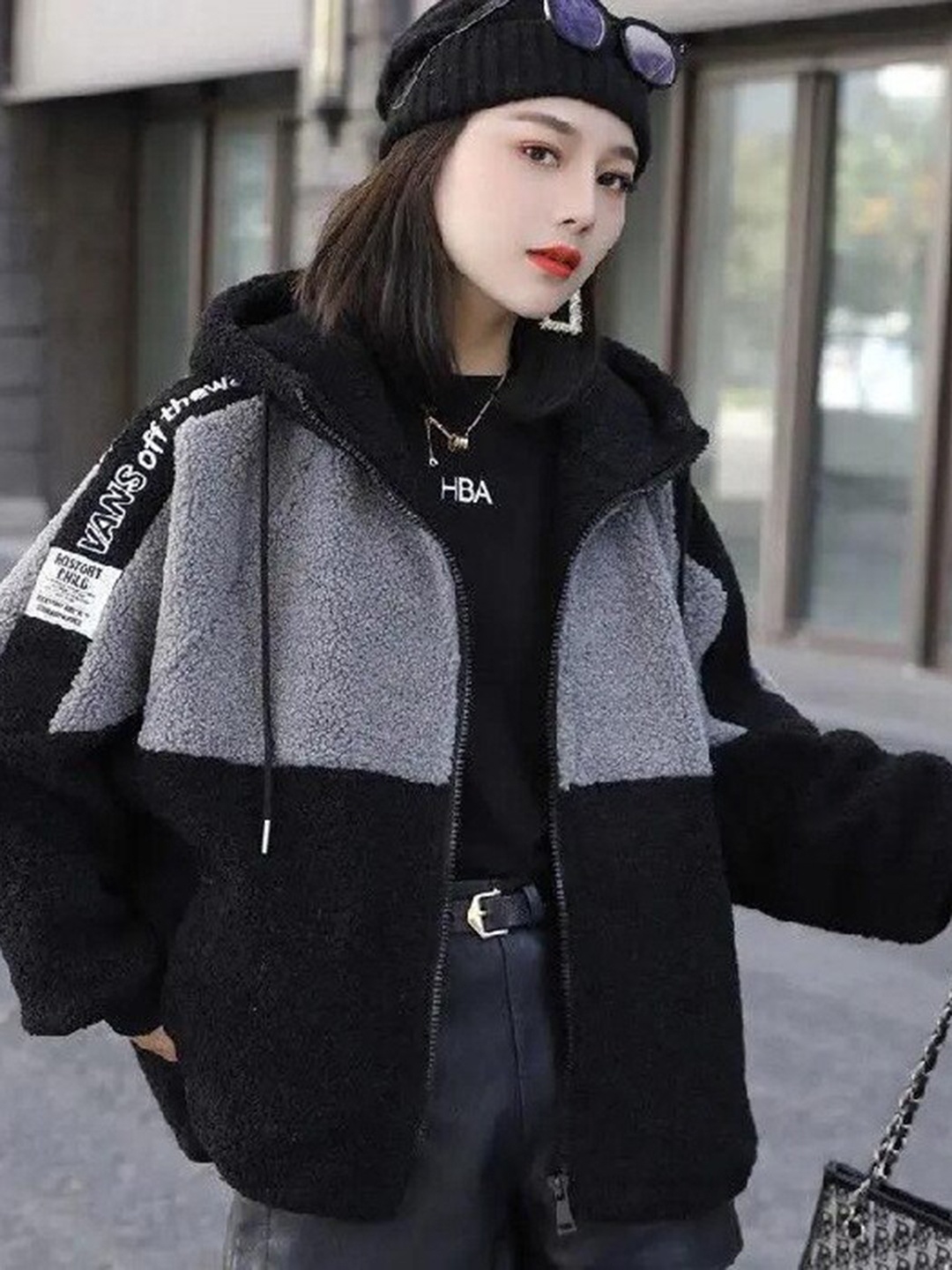

BoStreet Women Grey Colourblocked Tailored Jacket