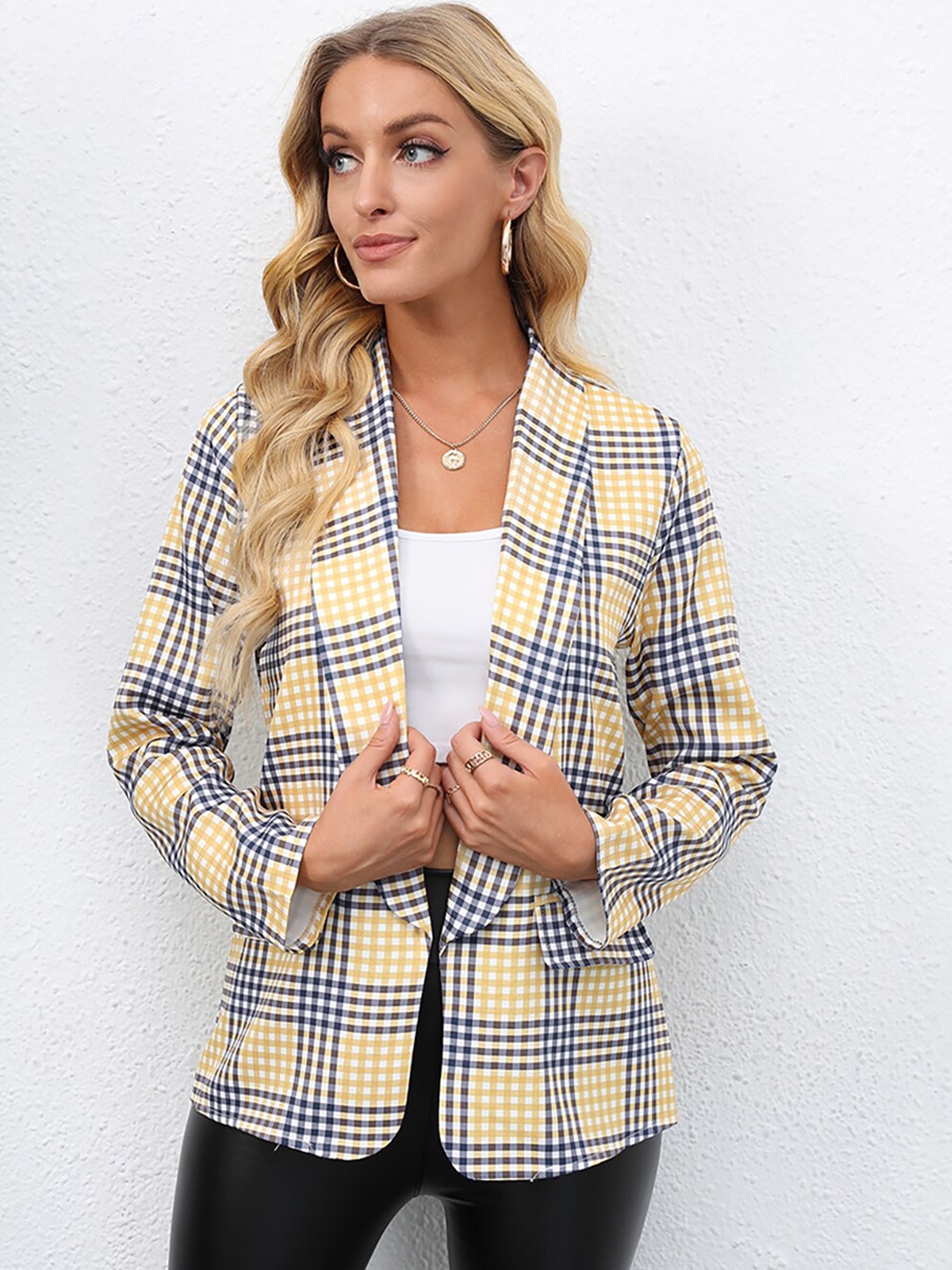 

BoStreet Women Khaki Checked Tailored Jacket