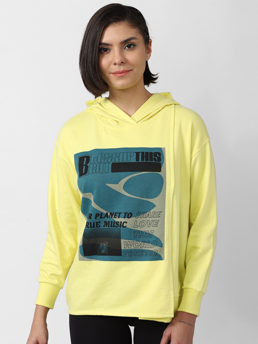 

FOREVER 21 Women Yellow Printed Hooded Sweatshirt