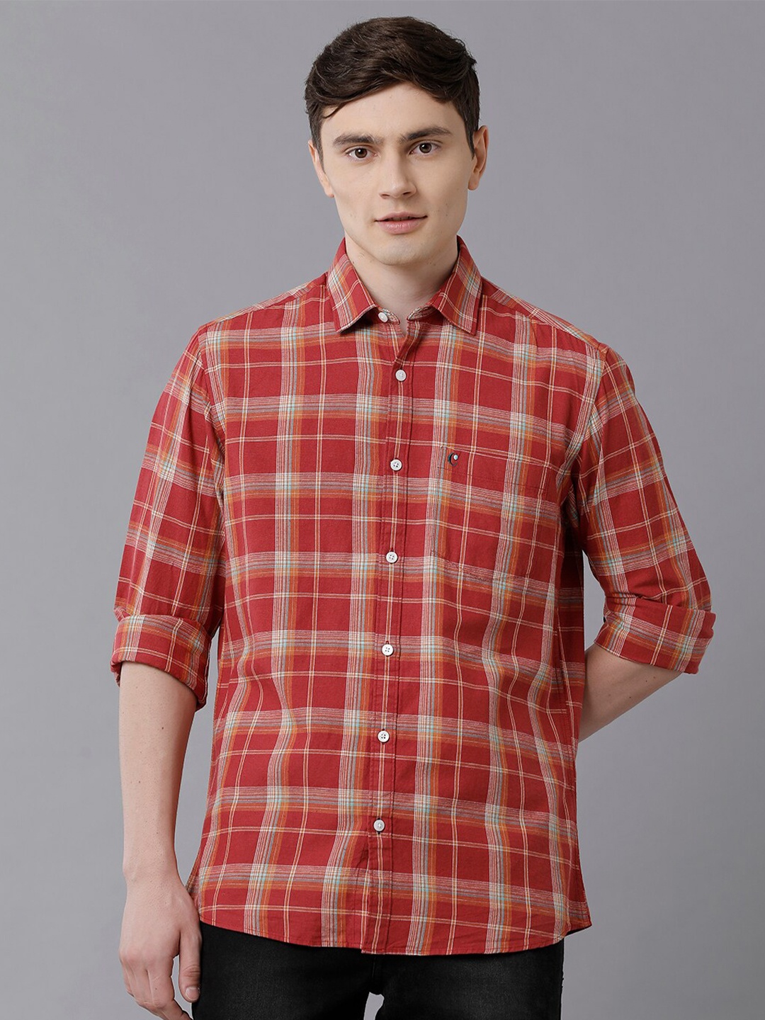 

CAVALLO by Linen Club Men Red Checked Linen Regular Fit Casual Shirt
