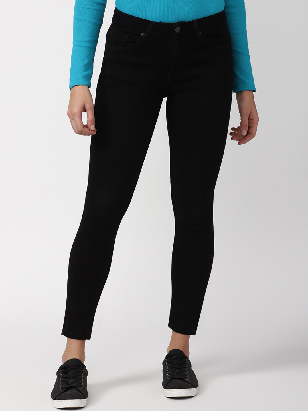 

FOREVER 21 Women Black Slim Fit Jeans