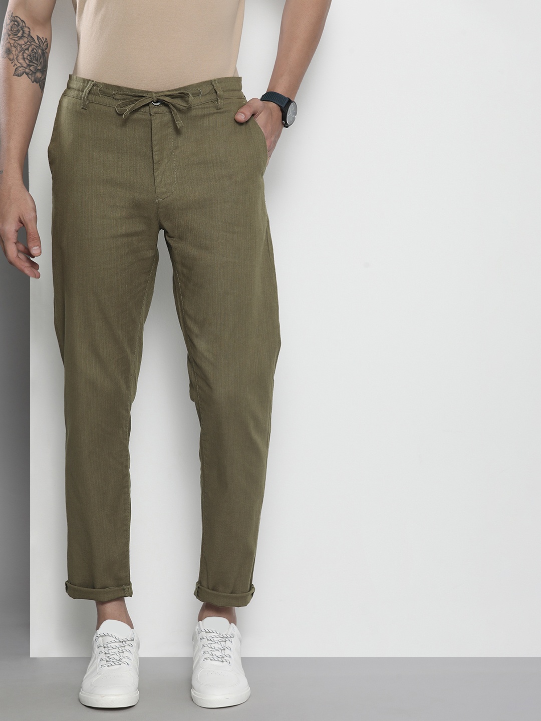 

The Indian Garage Co Men Olive Green Slim Fit Linen Blend Trousers