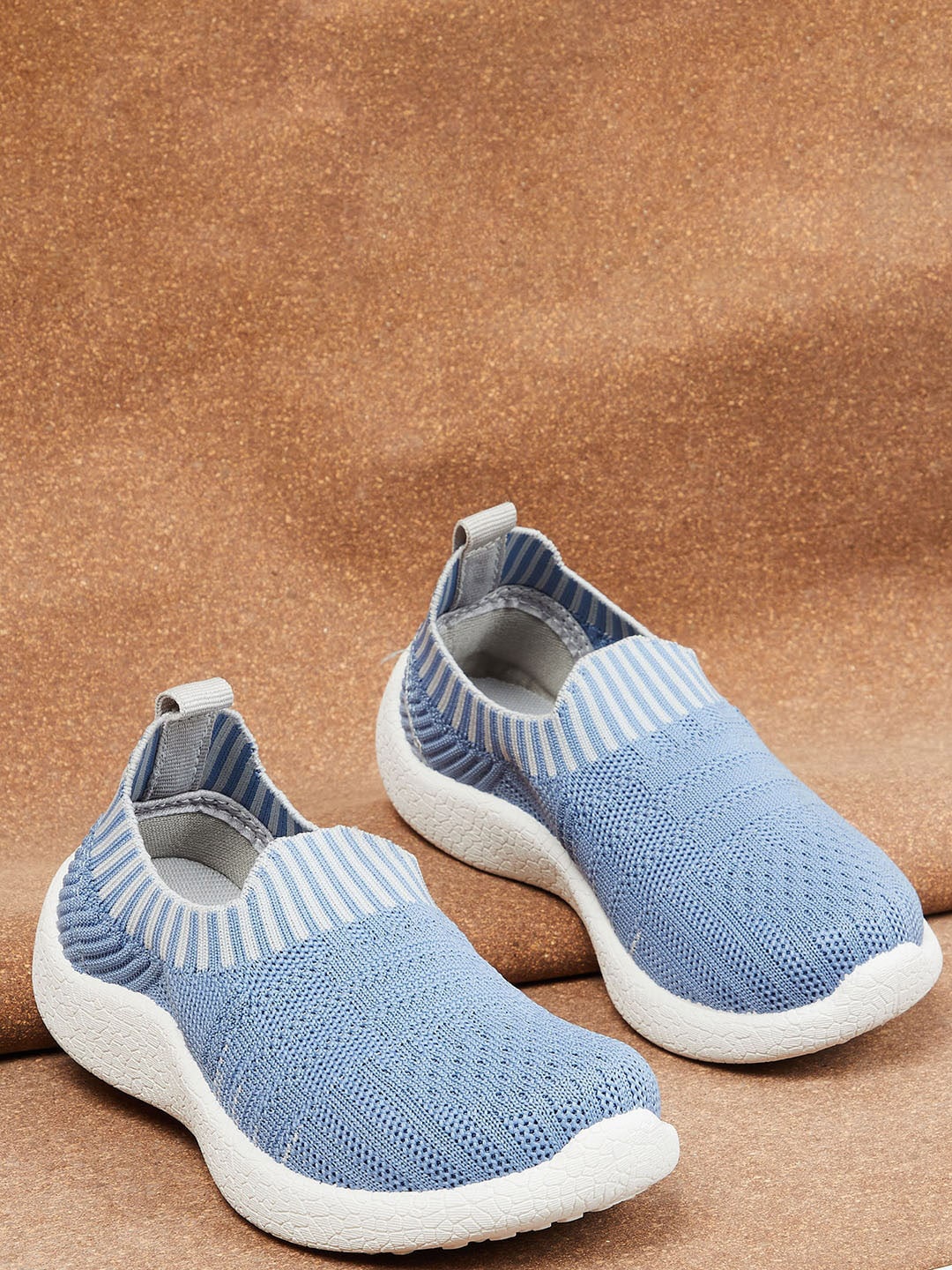 

max Boys Blue Woven Design Slip-On Sneakers