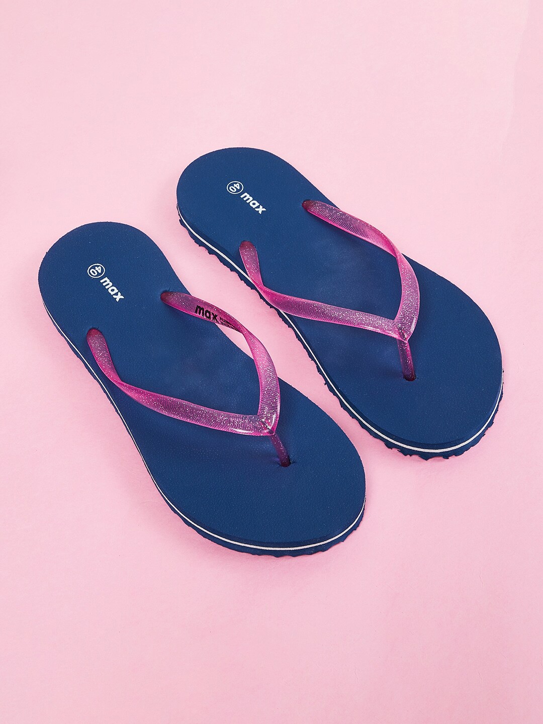 

max Women Blue & Pink Rubber Thong Flip-Flops