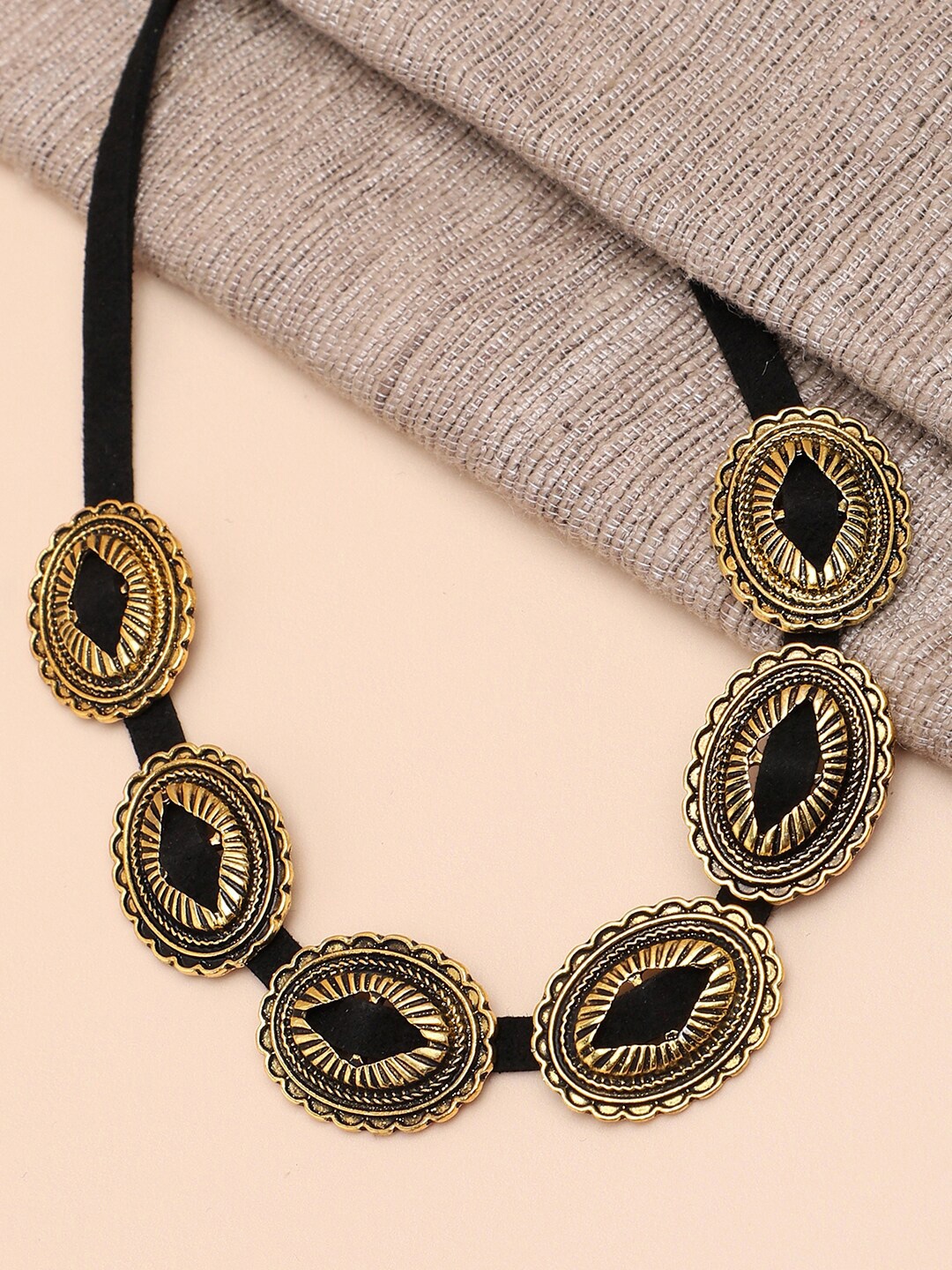 

SOHI Women Gold-Toned & Black Gold-Plated Necklace