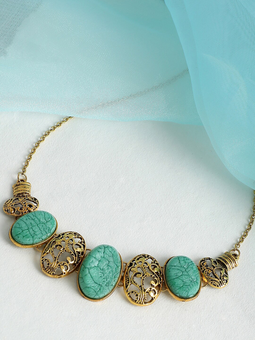 

SOHI Women Gold-Toned & Green Gold-Plated Necklace