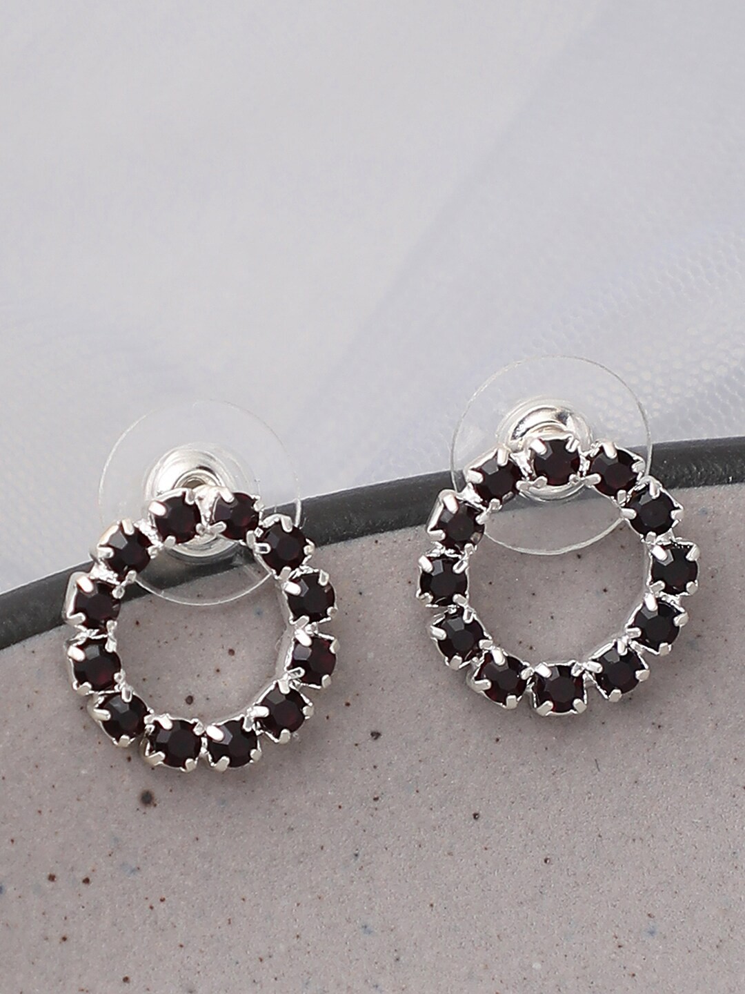 

SOHI Women Silver-Toned & Black Contemporary Studs Earrings
