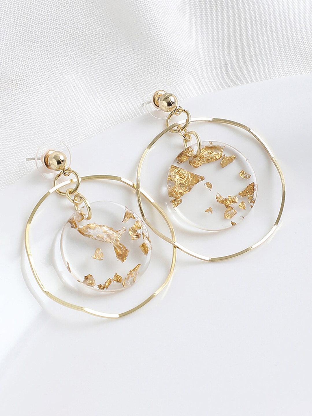 

SOHI Women Gold-Toned & Transparent Contemporary Drop Earrings