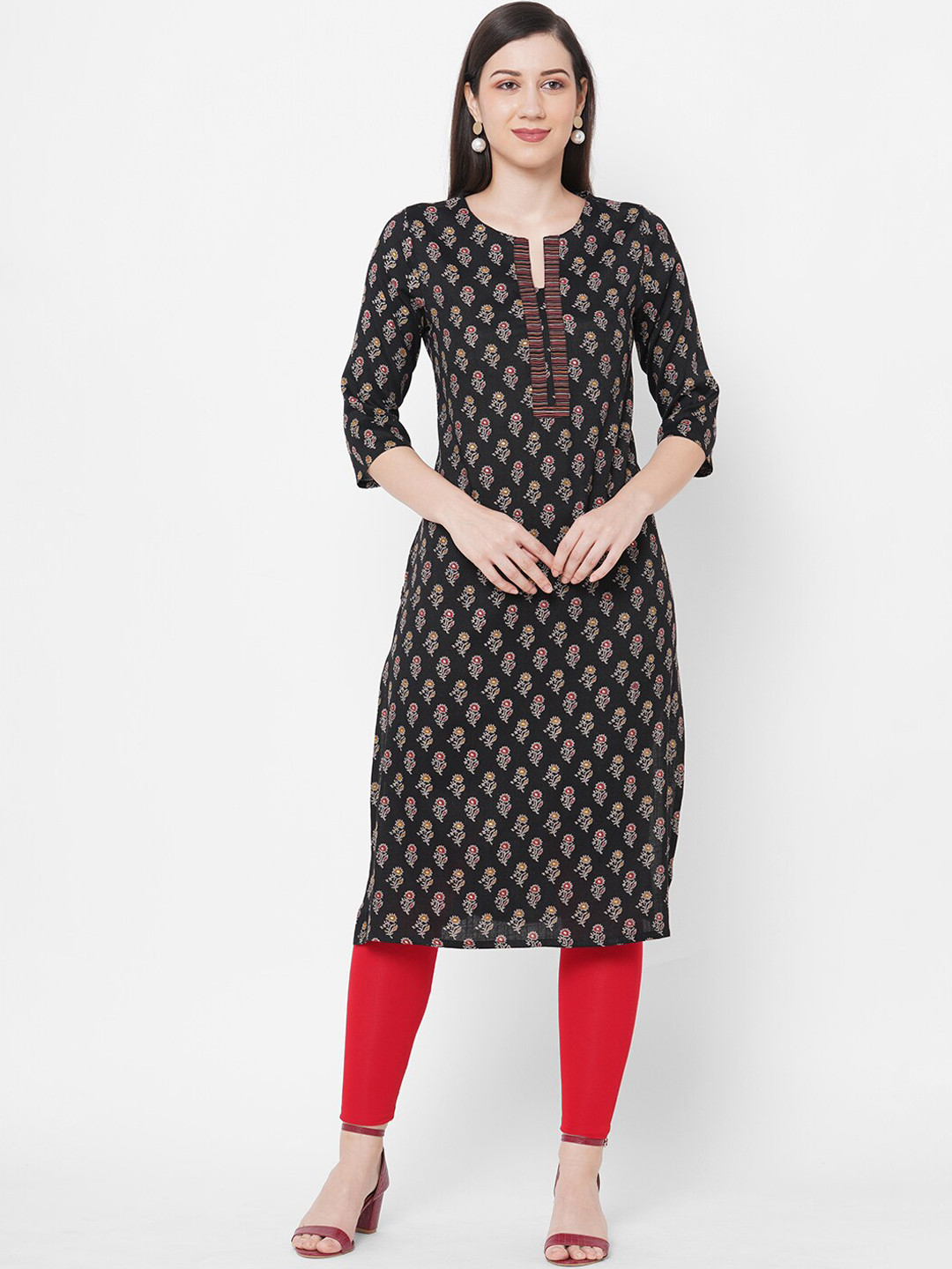 

Fusion Beats Women Black & Gold-Toned Floral Printed Floral Kurta