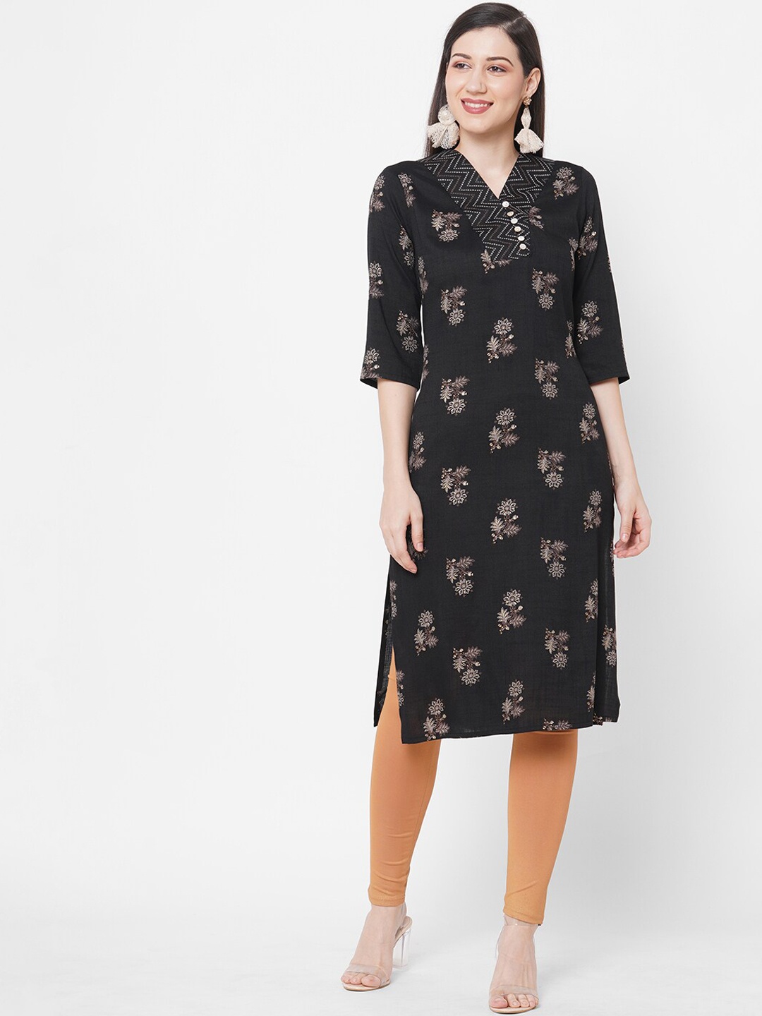 

Fusion Beats Women Black Floral Printed Kurta