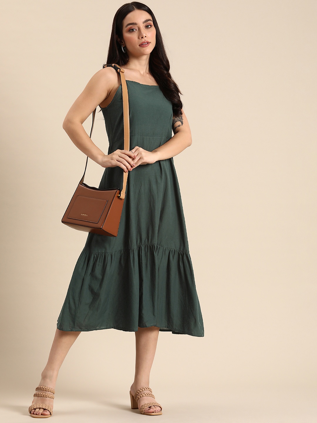 

all about you Shoulder Straps Empire Style Tiered Midi Dress, Green