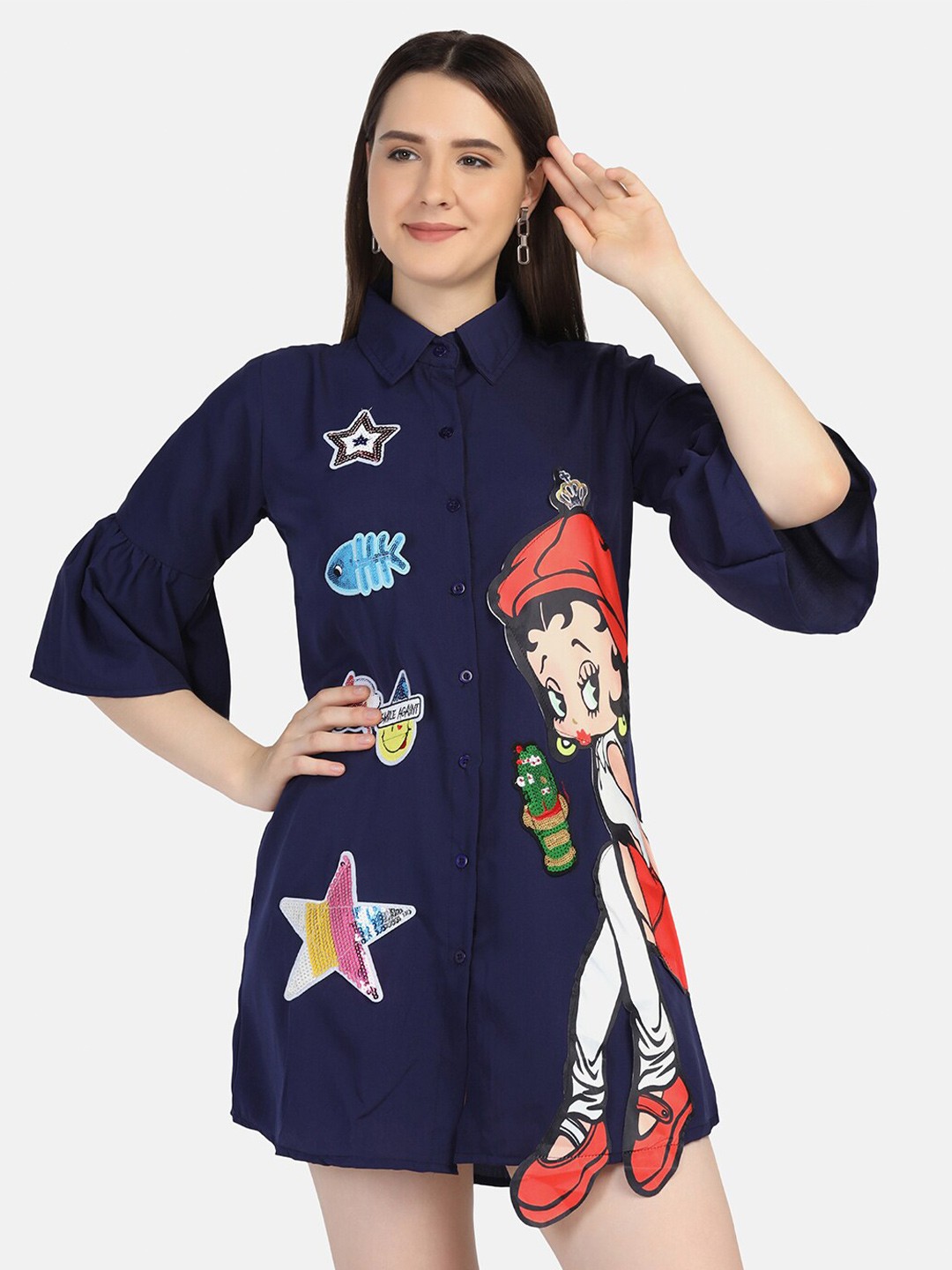 

BUY NEW TREND Navy Blue Applique Crepe Dress
