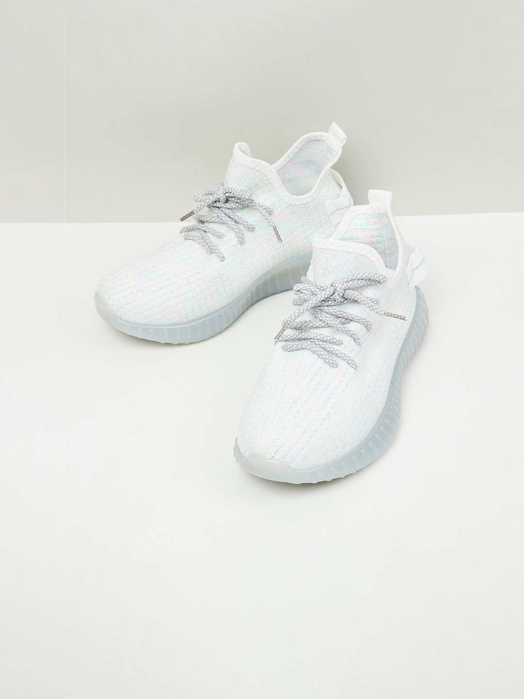 

max Women Grey Running Non-Marking Shoes