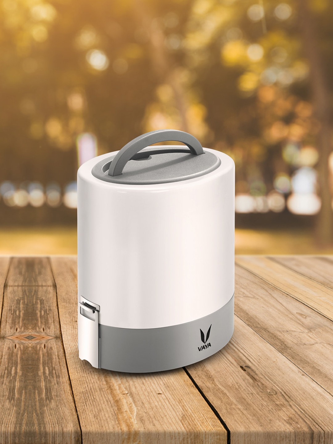 

Vaya Tyffyn Flex White Stainless Steel Lunch Box With 4 Containers 1 L