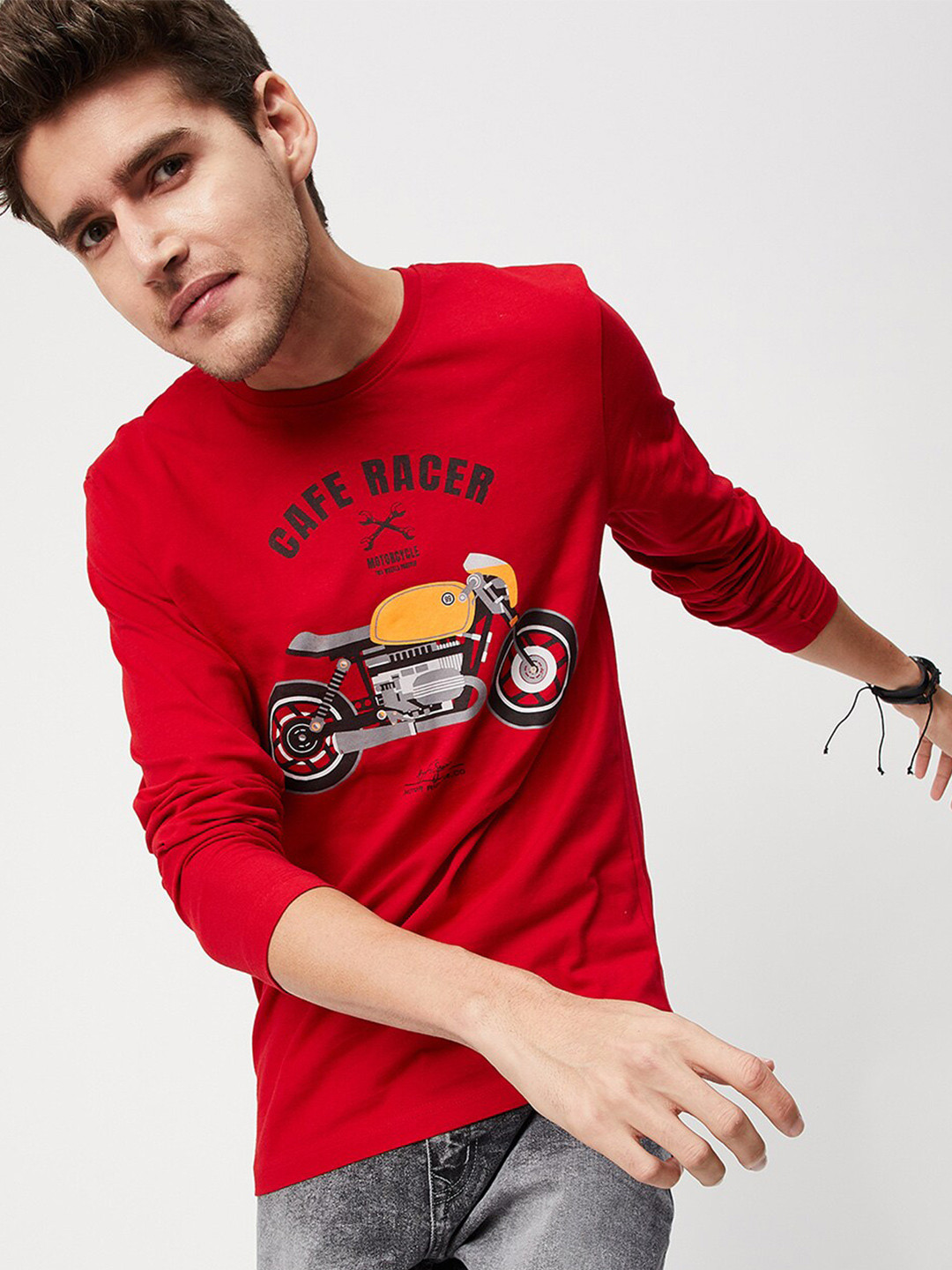 

max Men Red Printed Cotton T-shirt