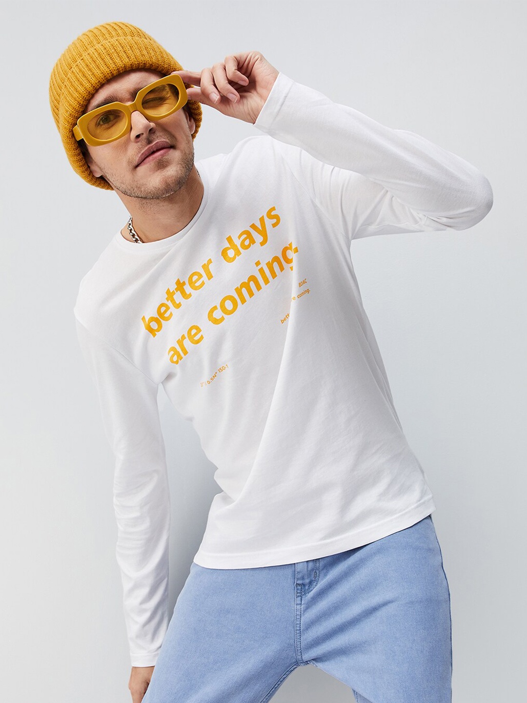 

max Men White Typography Printed T-shirt
