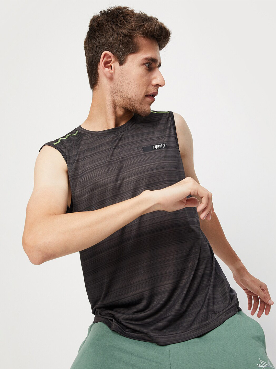 

max Men Charcoal Striped Polyester Sleeveless T-shirt