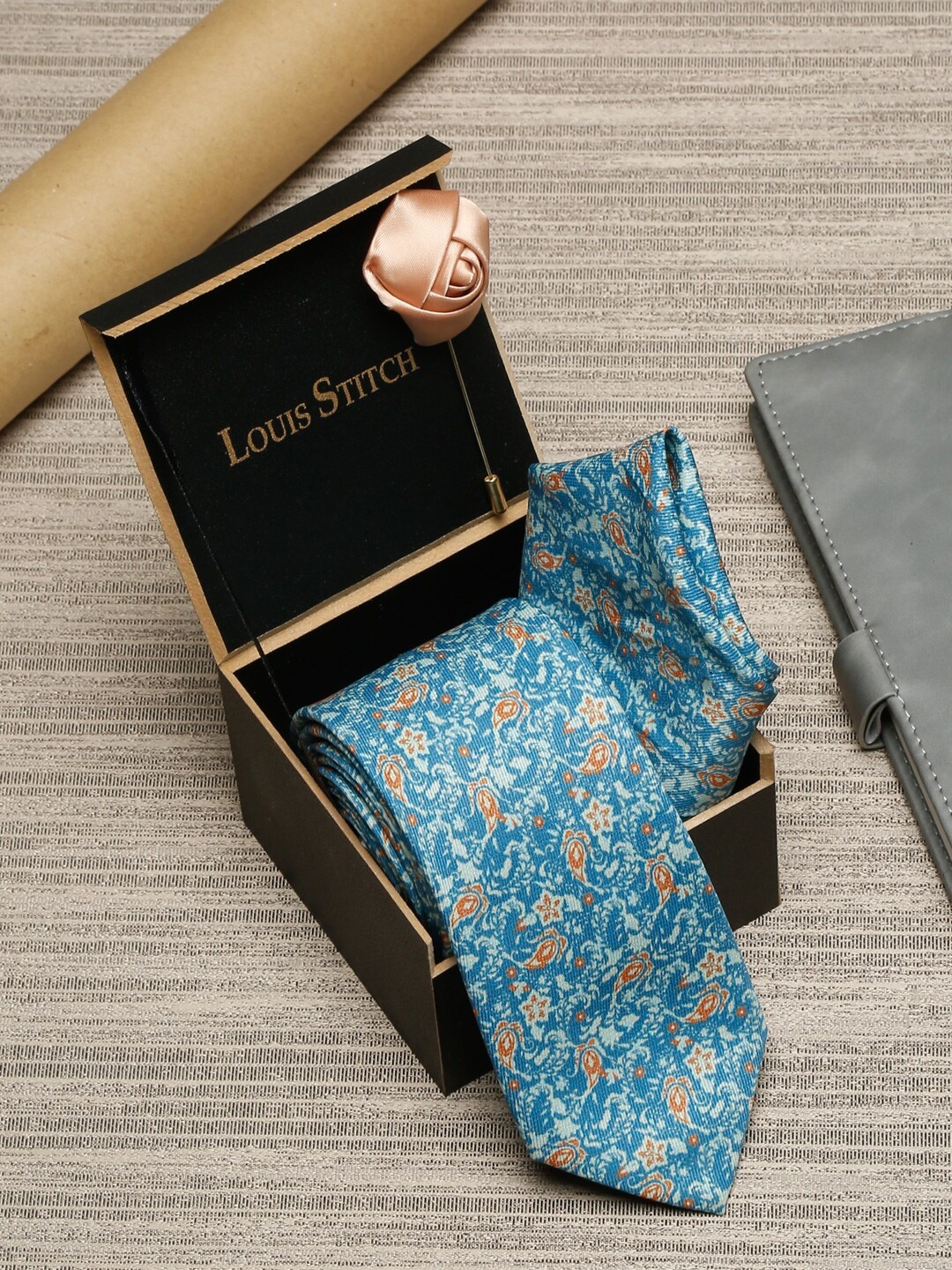 

LOUIS STITCH Men Blue Printed Italian Silk Formal Tie Gift Set