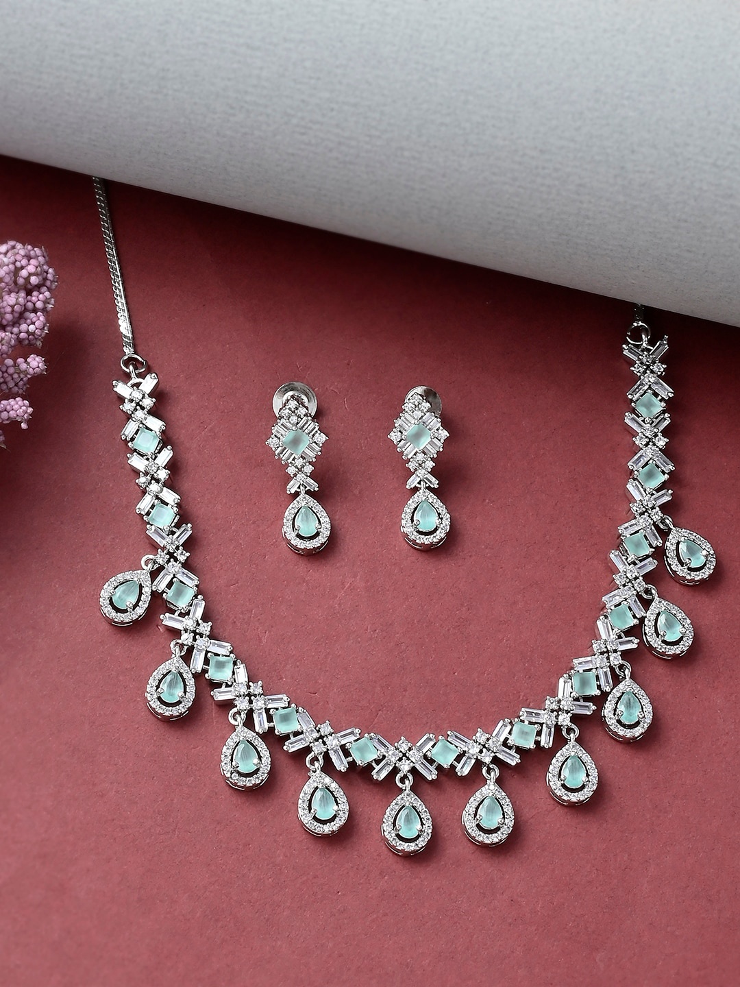 

Voylla Women Silver-Toned White & Green Rhodium-Plated Stone Studded Jewellery Set