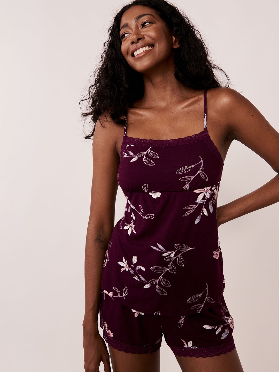 

La Vie en Rose Women Purple Printed Camisoles
