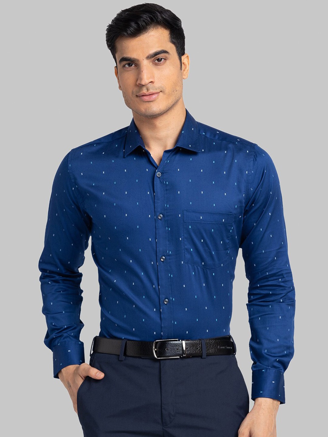 

Park Avenue Men Blue Slim Fit Printed Formal Shirt