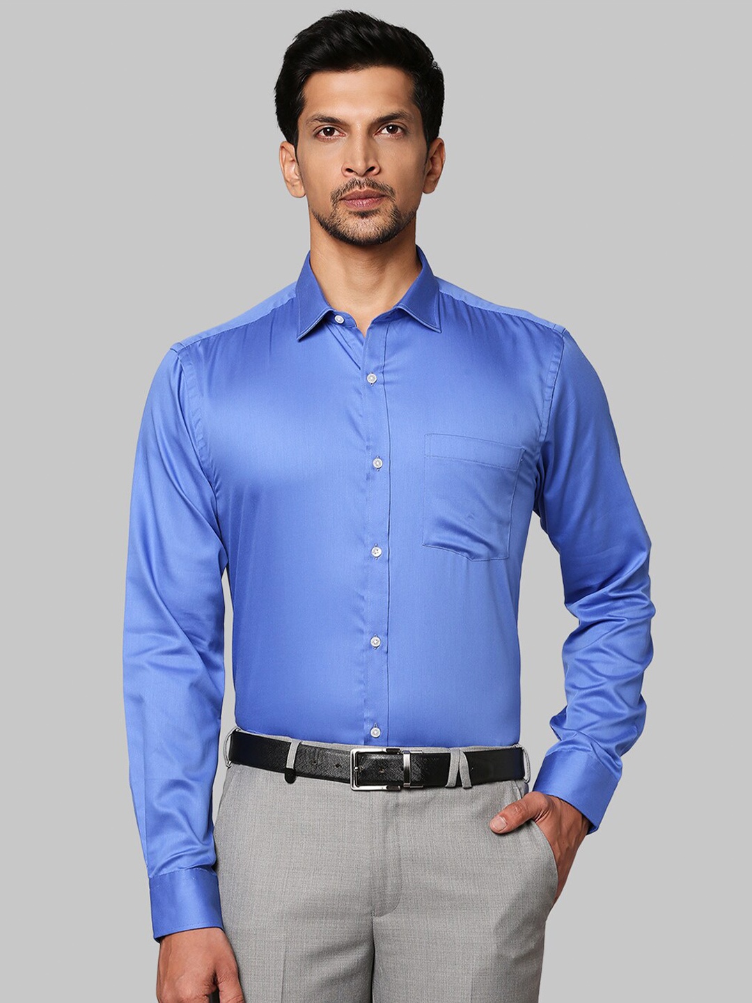 

Park Avenue Men Blue Slim Fit Formal Shirt