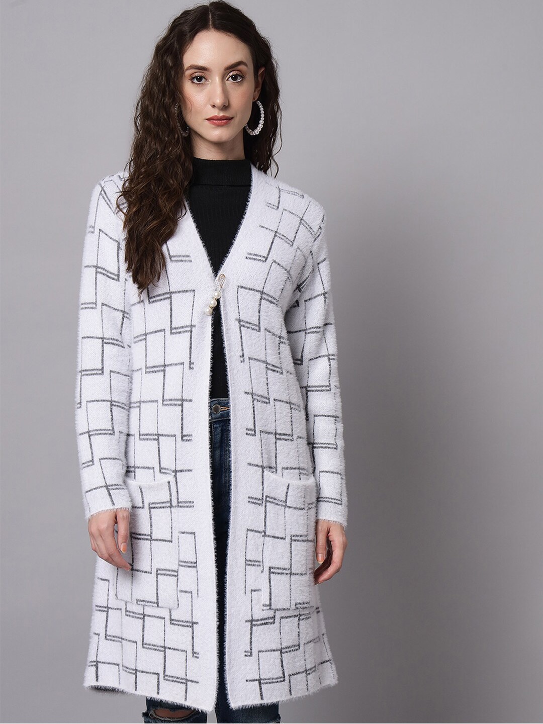 

BROOWL Women White & Black Checked Longline Wool Shrug