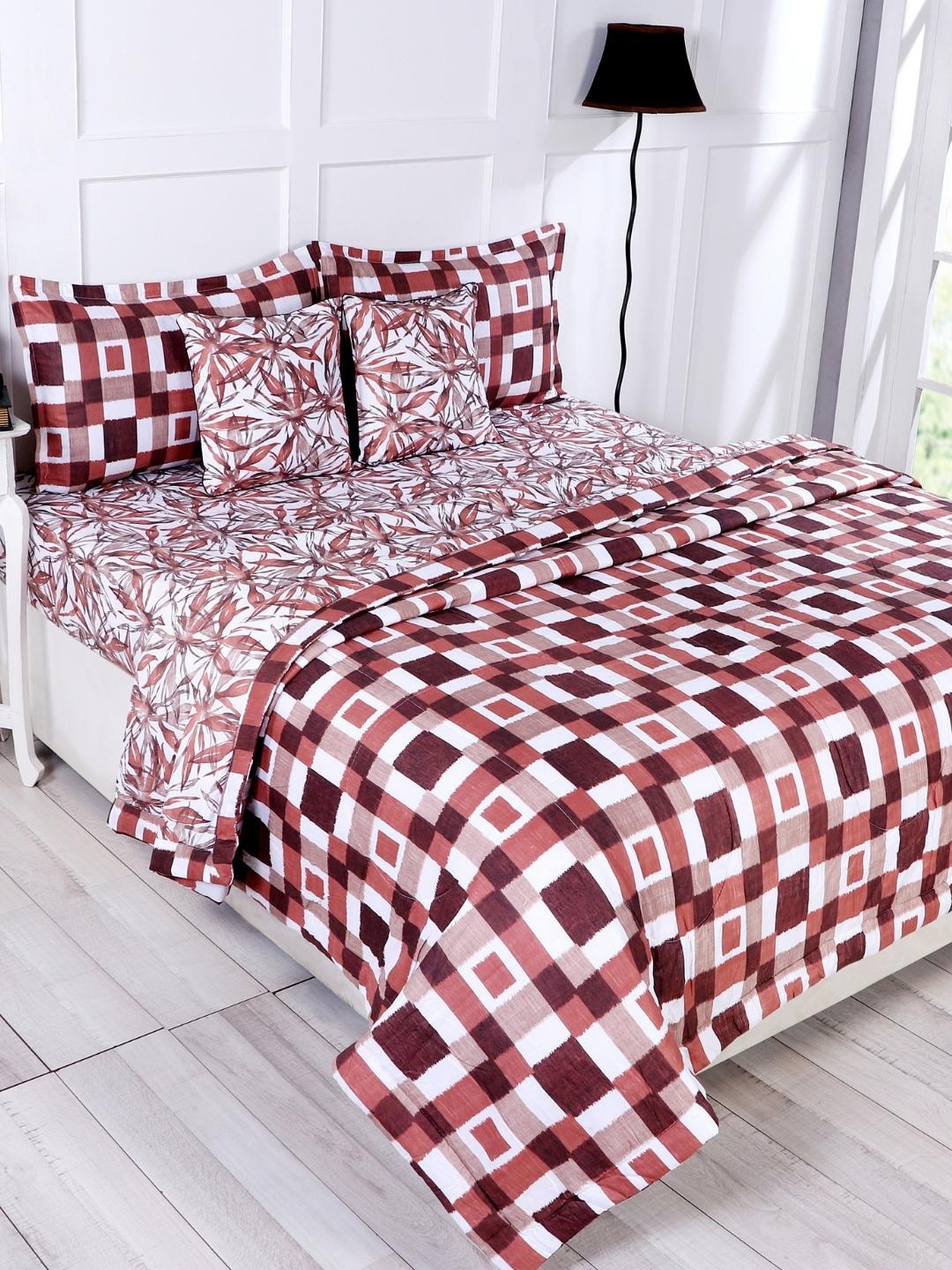 

A Homes Grace Brown & White Printed Double Queen Bedding Set