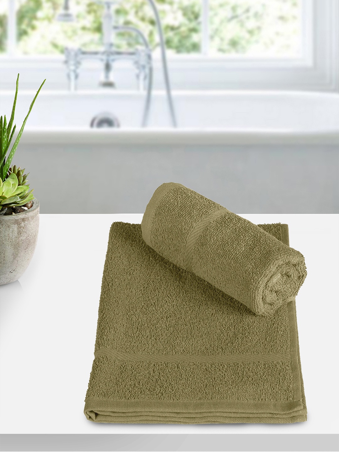 

Bedspun Set of 2 Green Solid 350 GSM Pure Cotton Hand Towels