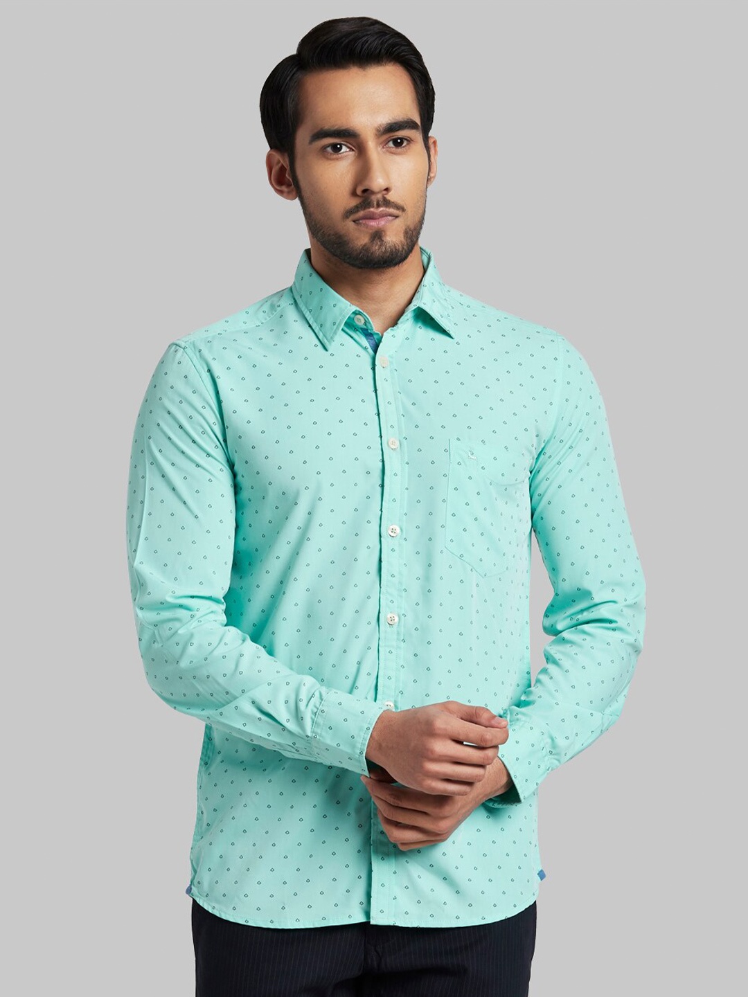 

Parx Men Slim Fit Printed Casual Shirt, Green