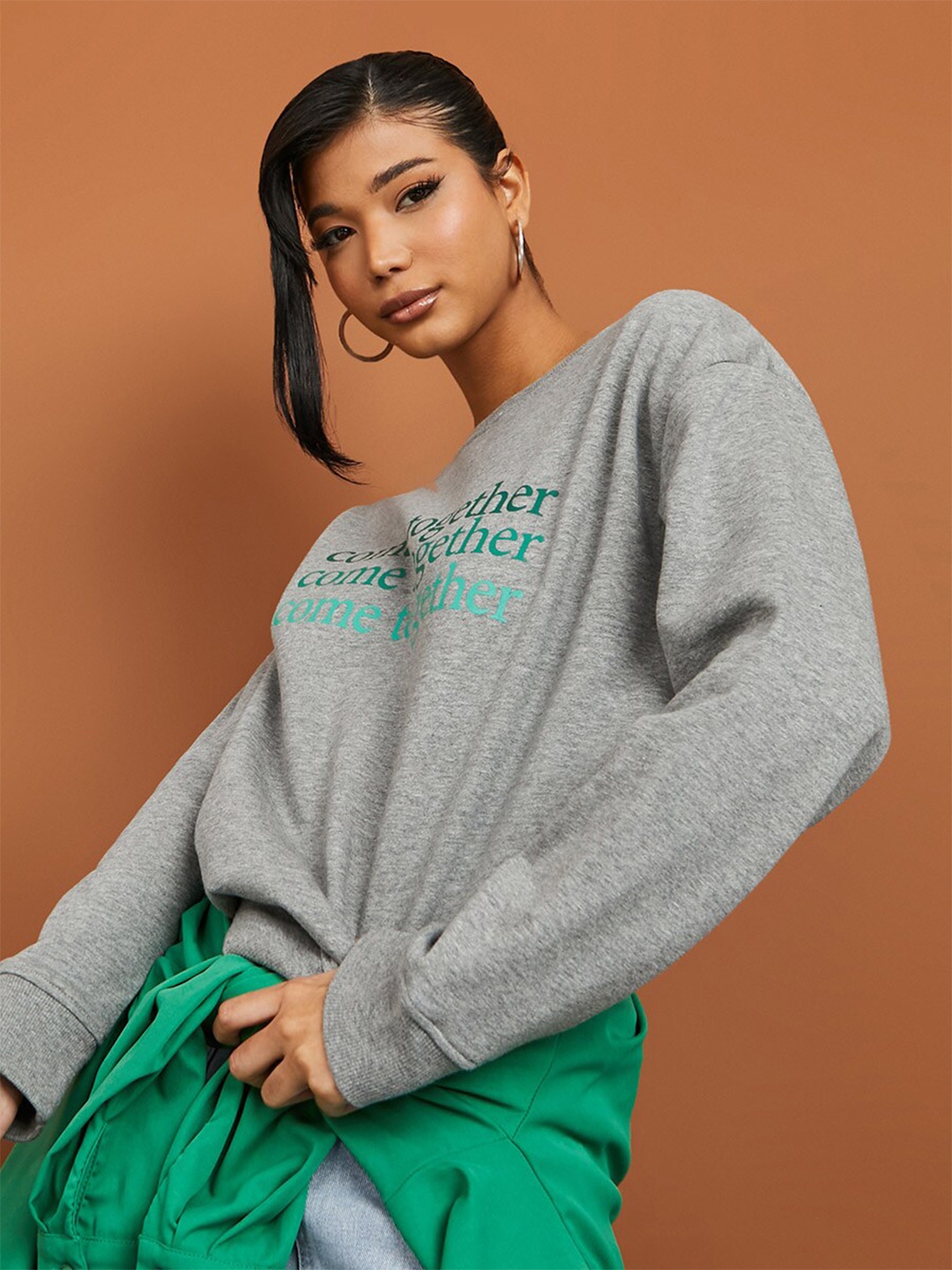 

Styli Women Grey Printed Sweatshirt