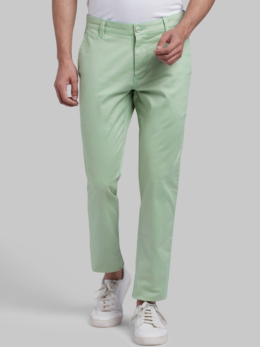 

Parx Men Green Slim Fit Chinos Trouser