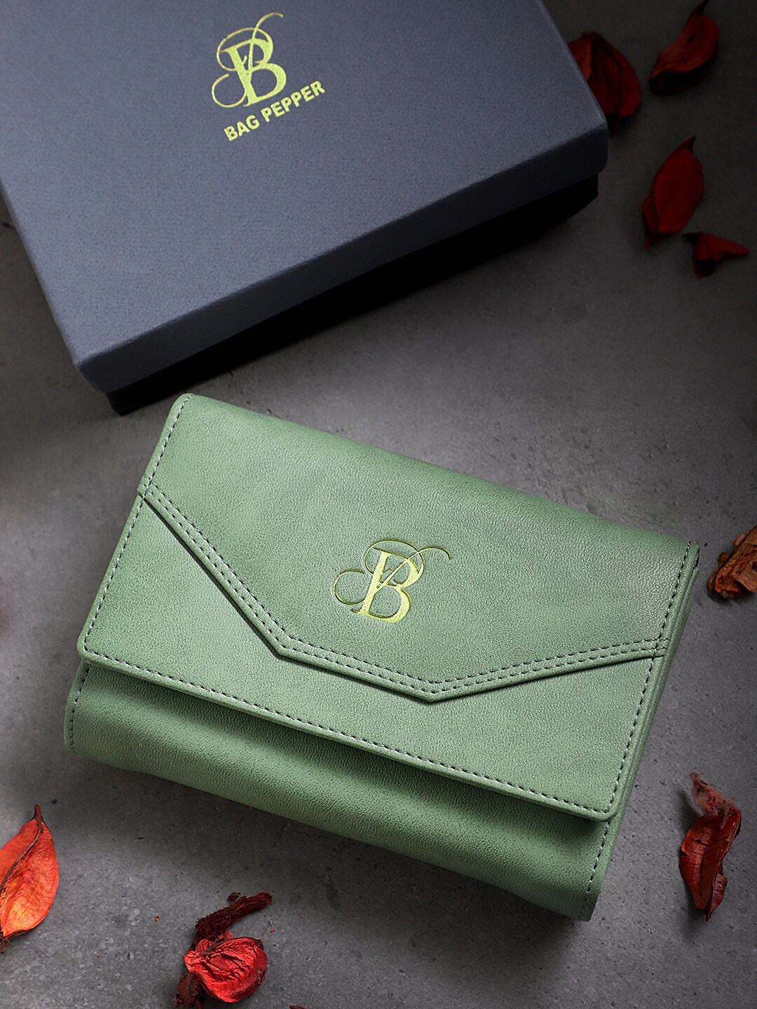 

Bag Pepper Green Foldover PU Leather Clutch