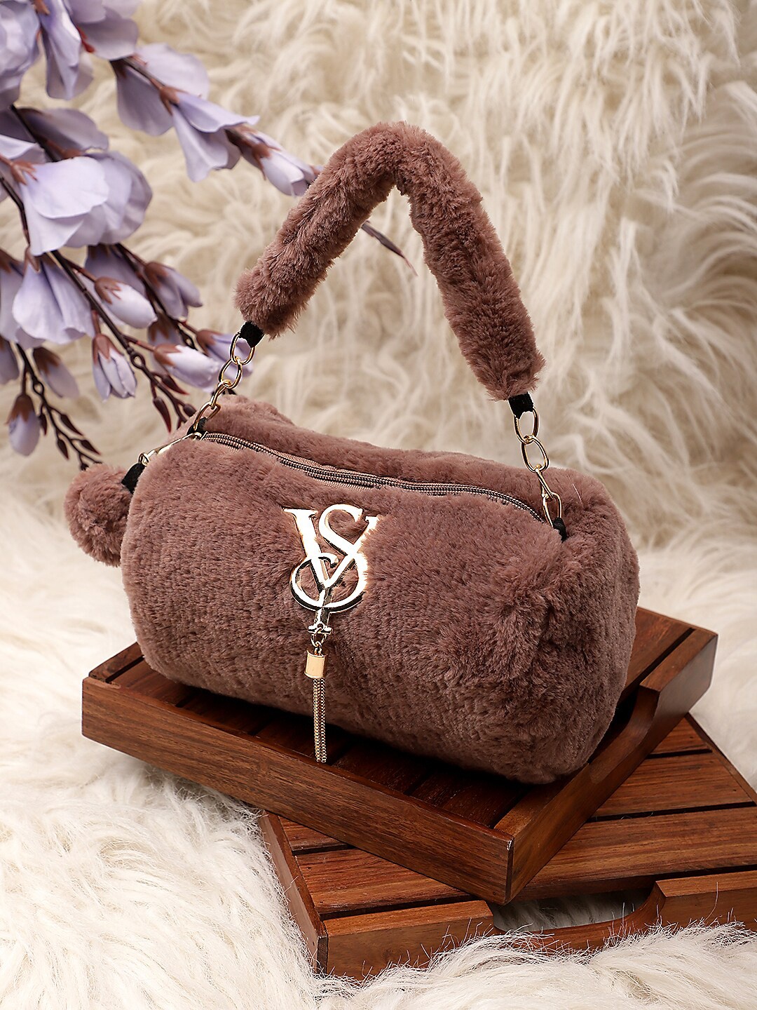 

Bag Pepper Brown Embellished Purse Clutch