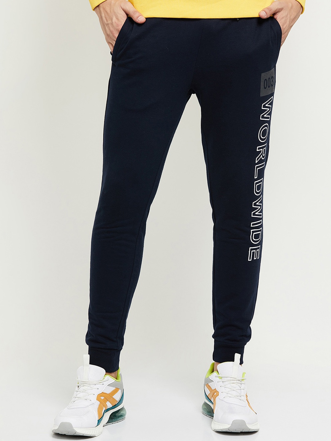 

max Men Navy Blue Solid Cotton Joggers