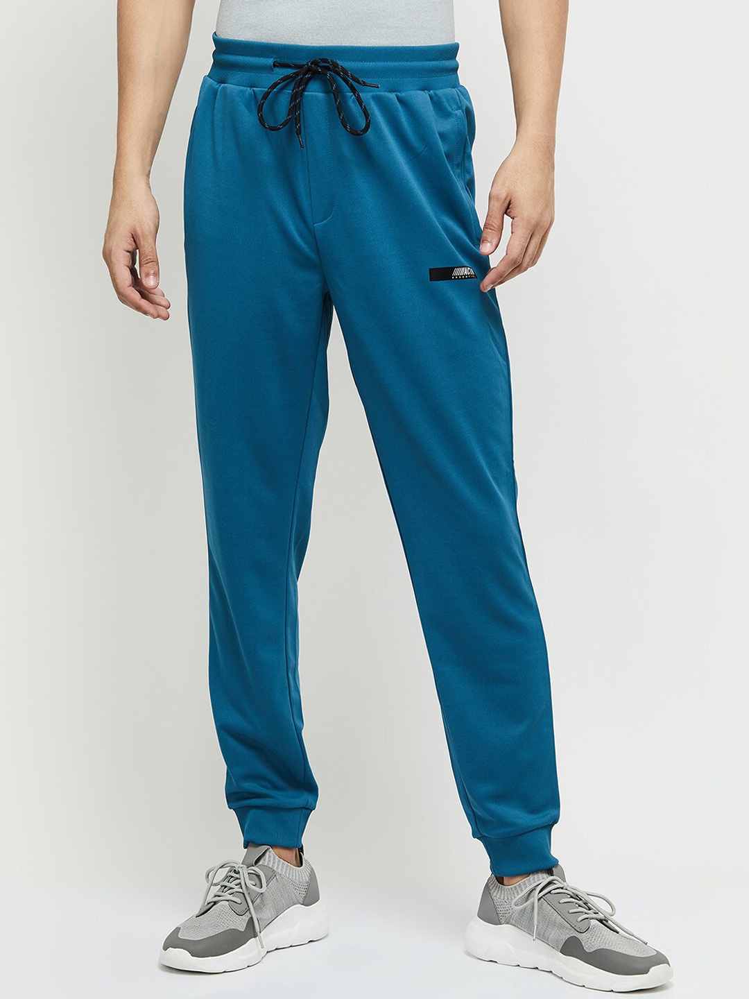 

max Men Teal Blue Solid Joggers