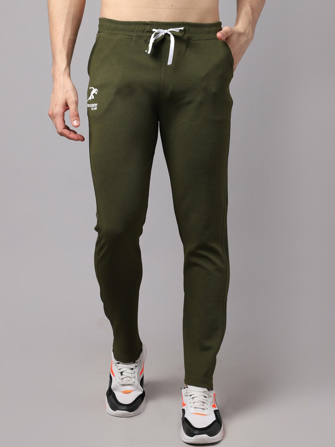 

GRACIT Men Olive Green Solid Track Pants