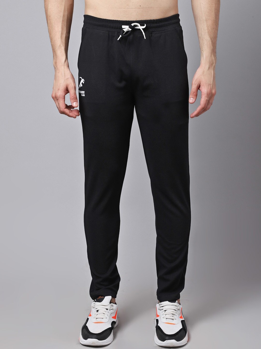 

GRACIT Men Black Solid Track Pant