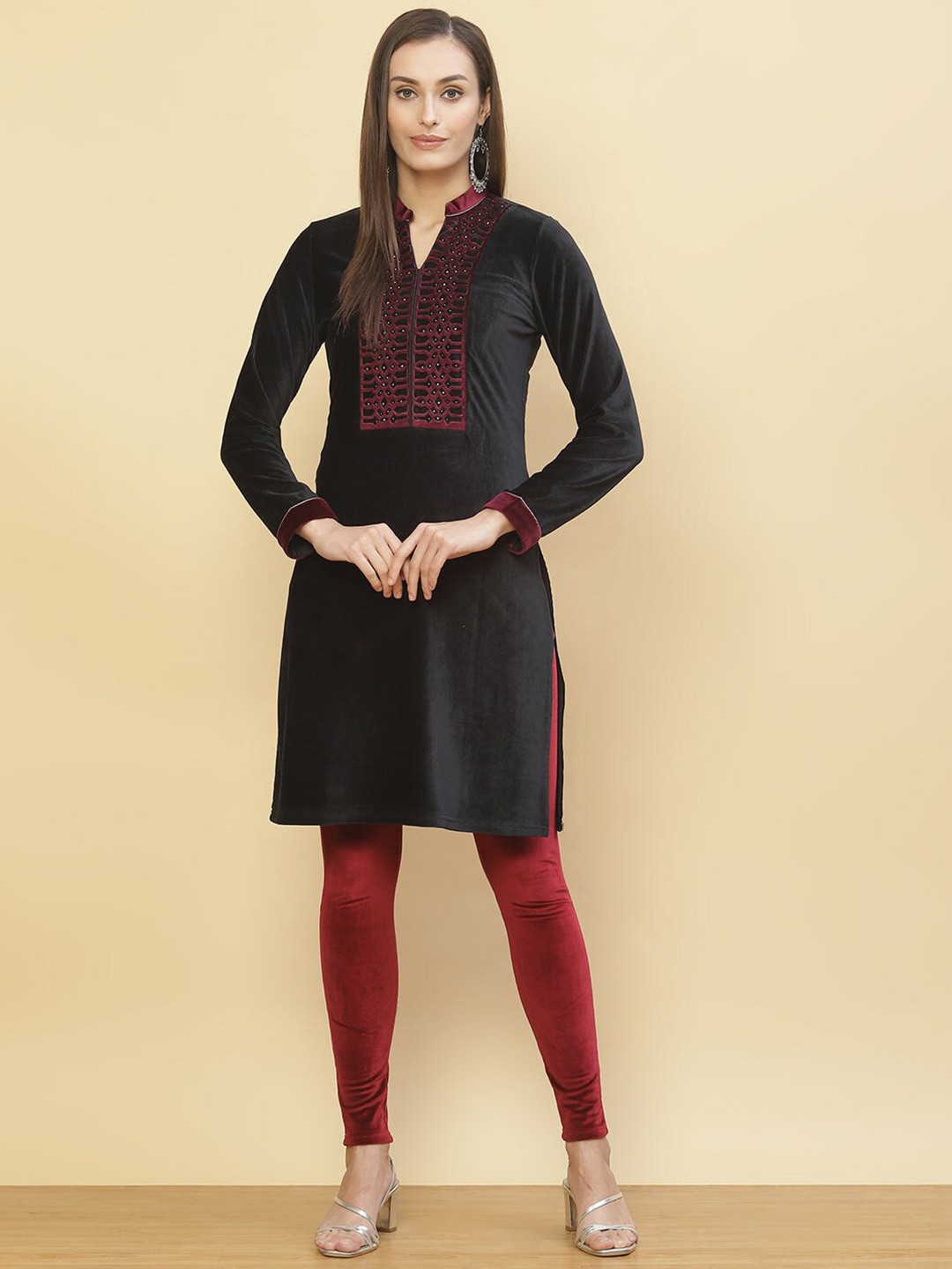 

Lakshita Women Plus Size Charcoal & Maroon Yoke Design Velvet Kurta