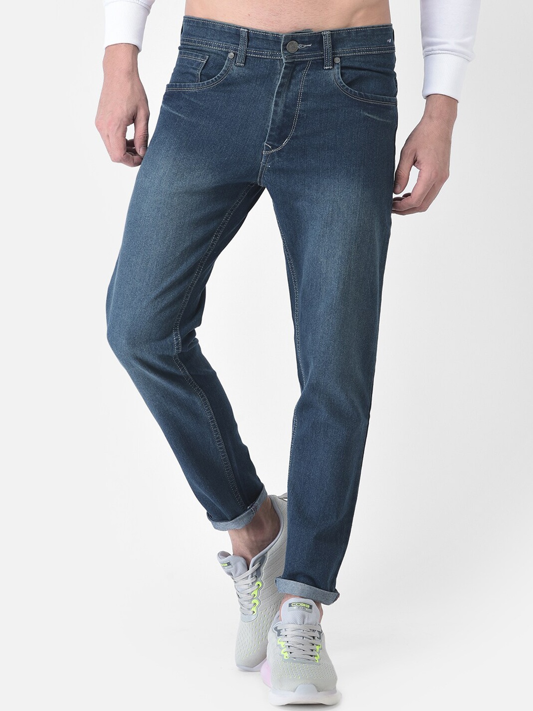 

COBB Men Blue Slim Fit Light Fade Cotton Jeans