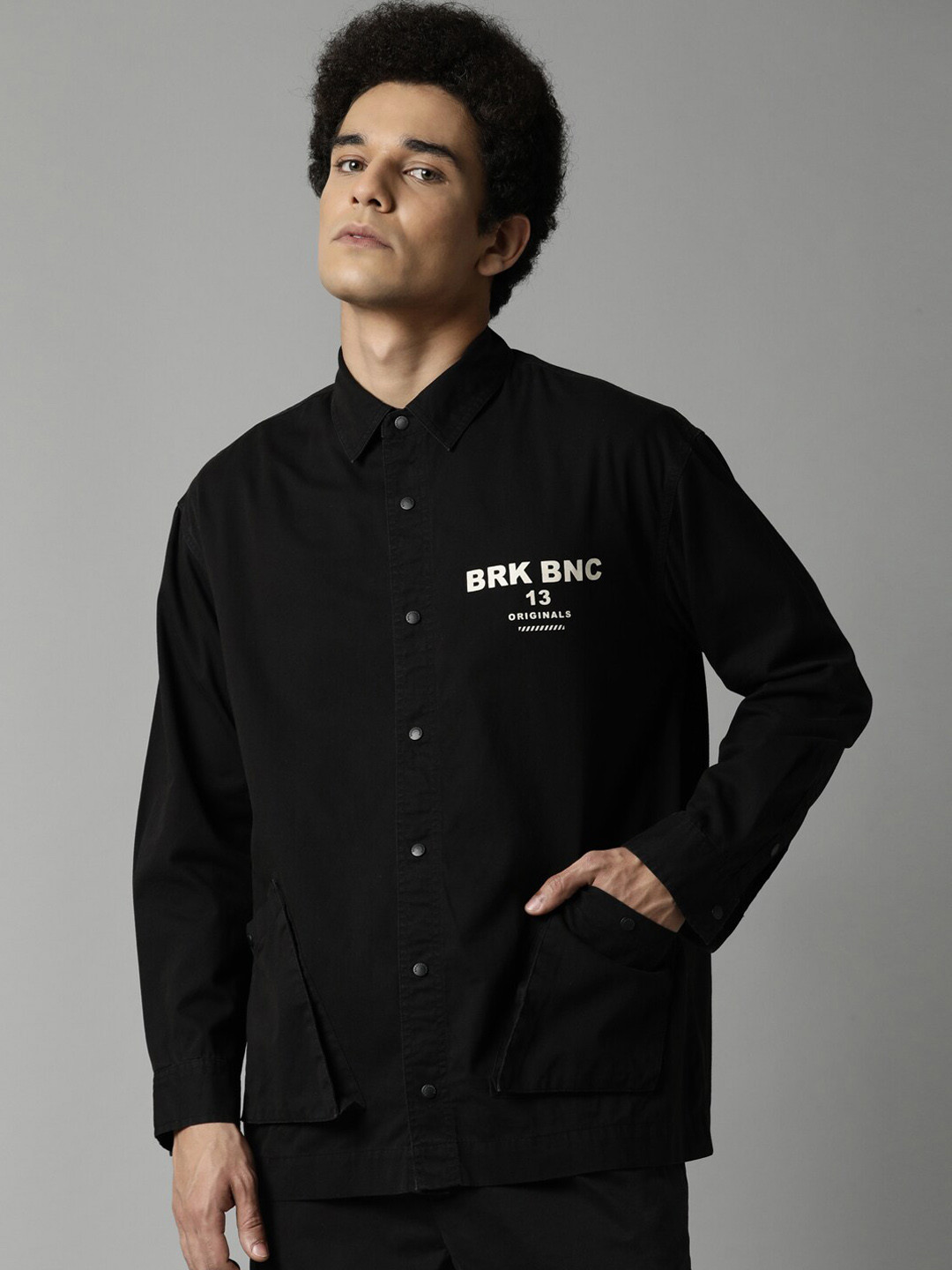 

Breakbounce Men Black Solid Cotton Denim Jacket