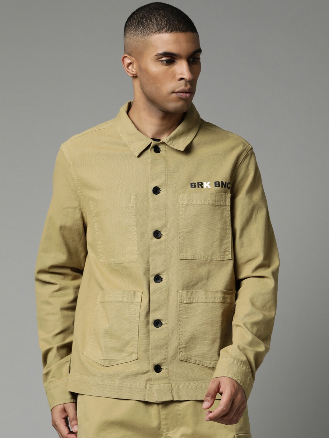 

Breakbounce Men Khaki Solid Regular fit Cotton Tailored Jacket