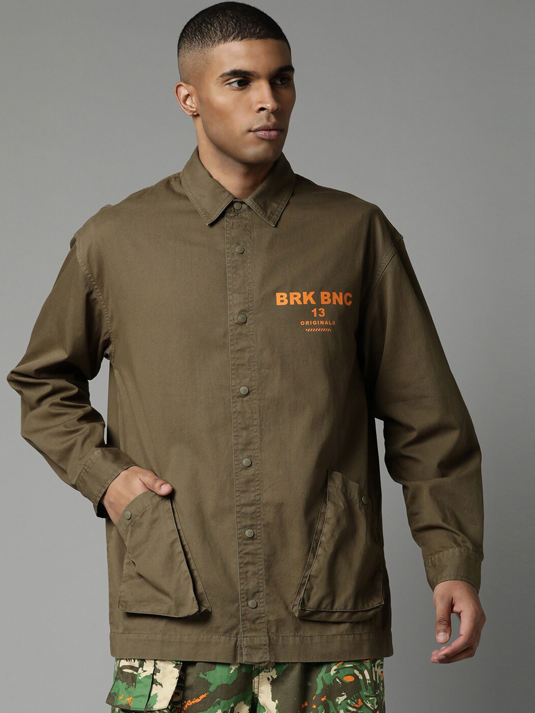 

Breakbounce Men Olive Green Solid Cotton Denim Jacket