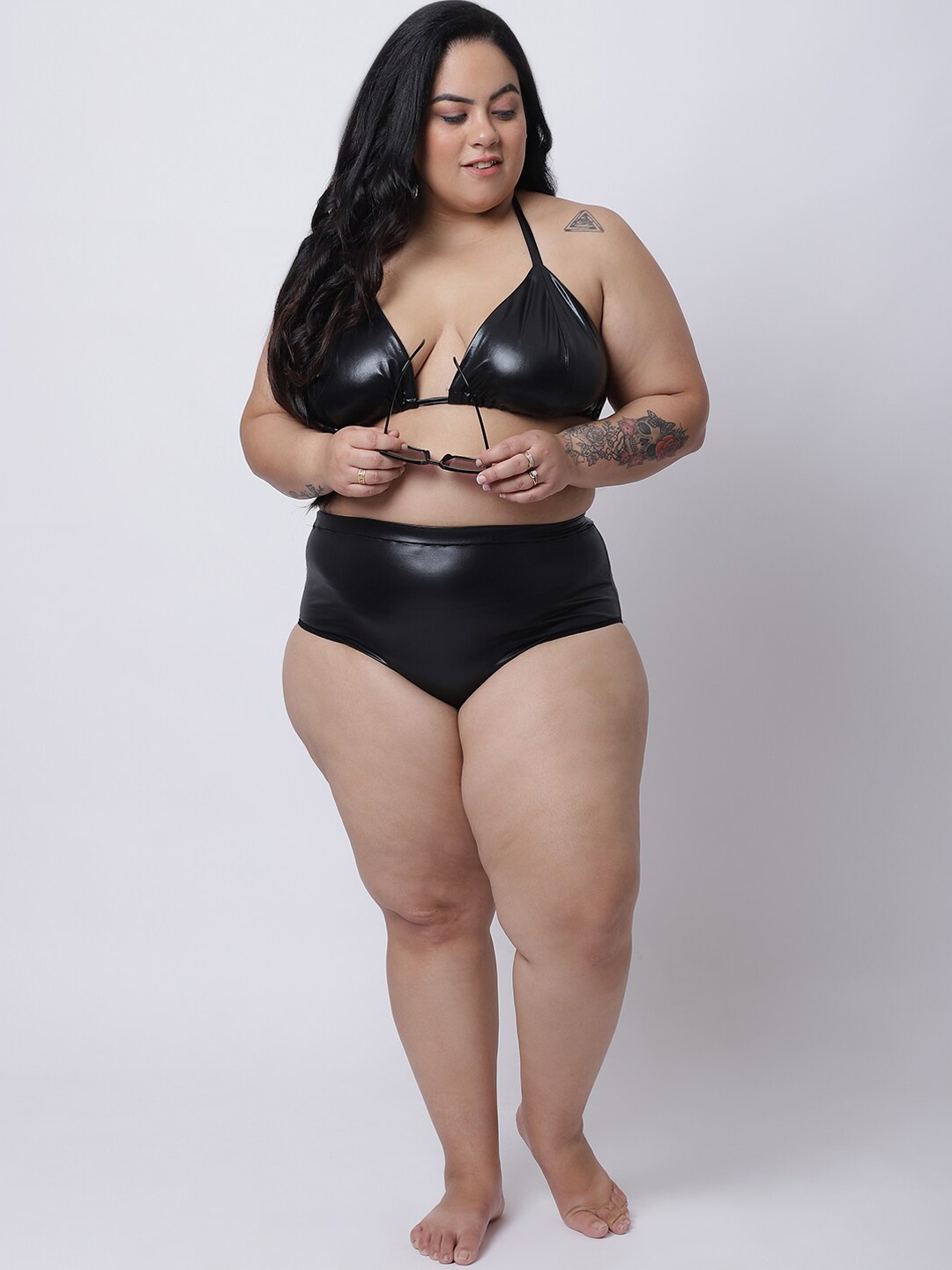 

EROTISSCH Women Plus Size Black Solid Swim Bikini Set