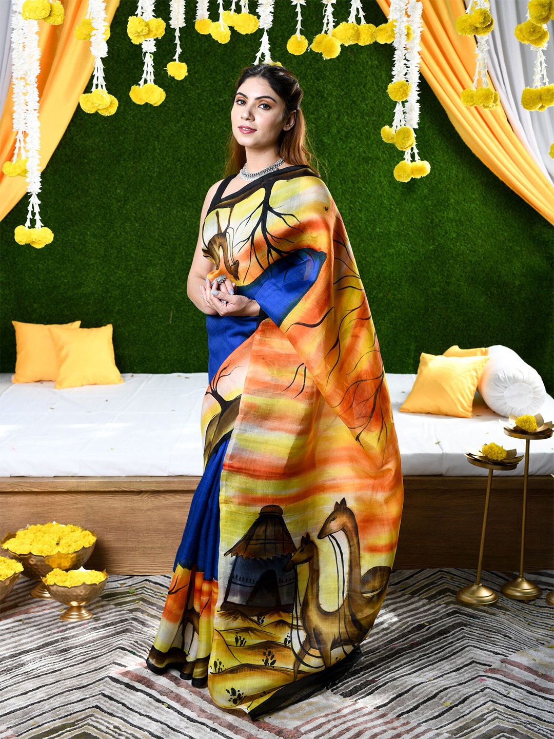 

BEATITUDE Blue & Orange Pure Bishnupuri Silk Saree