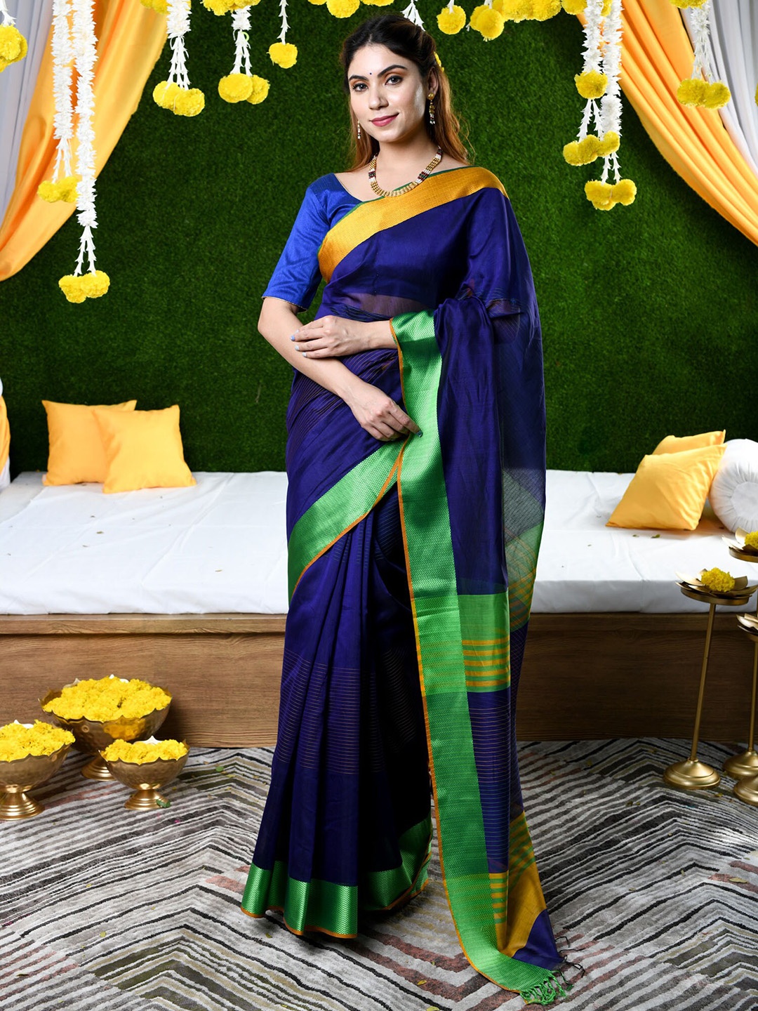 

BEATITUDE Blue & Green Silk Cotton Maheshwari Saree
